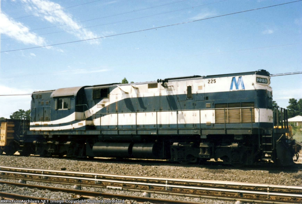 LIRR 225